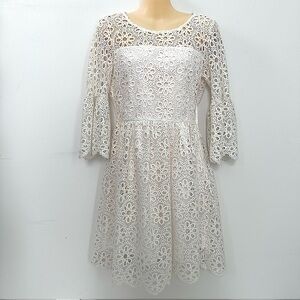 Jack by BB Dakota Cream Eyelet Bell Sleeve Dress size 2